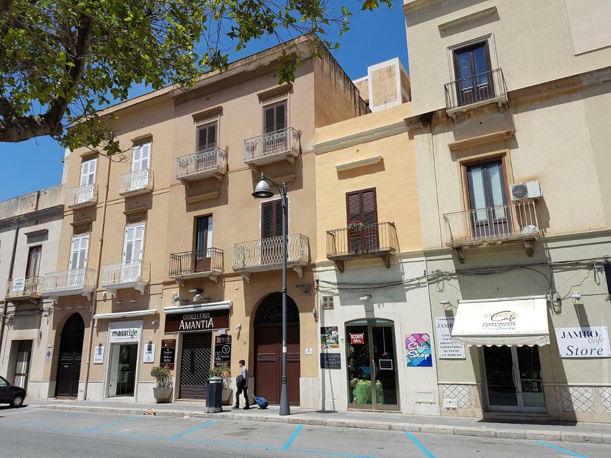 Nomapartments Il Viaggiatore Trapani Ngoại thất bức ảnh
